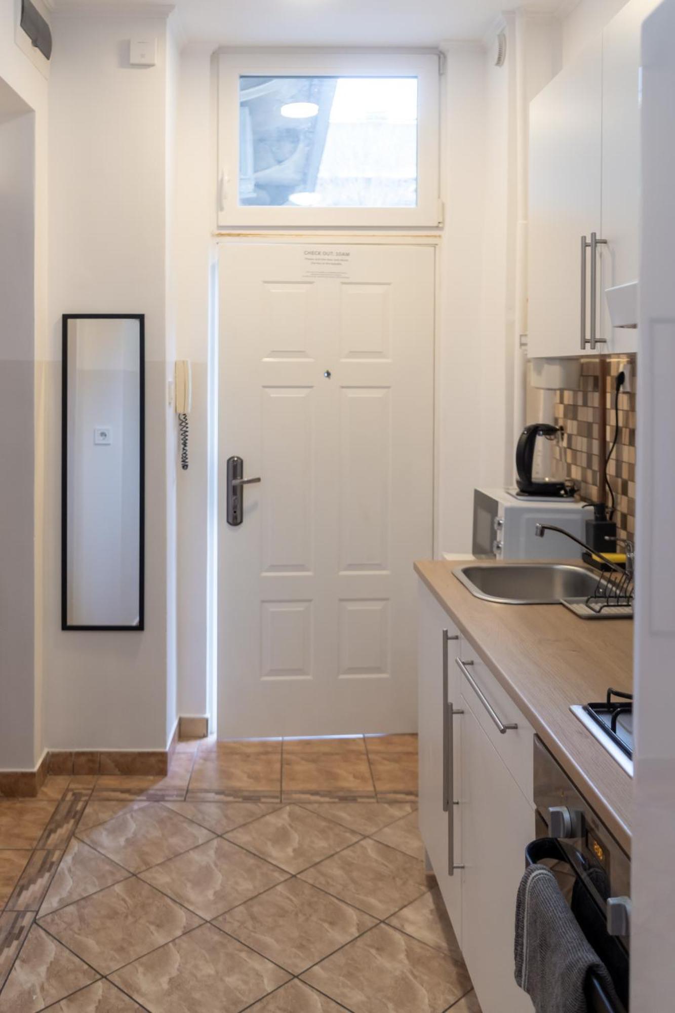Cozy Apartment In Akacfa Street Budapest Exterior foto